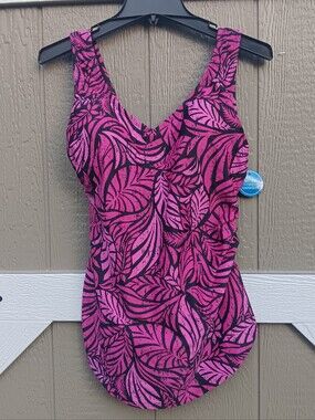 Swimsuits For All NWT One Piece Pink And Black Leaf Print Size 14
